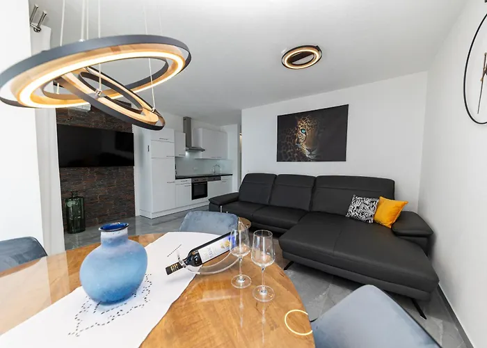 Panorama * 茨里克韦尼察