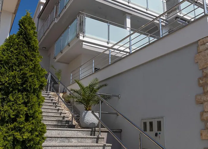 Panorama 公寓 茨里克韦尼察