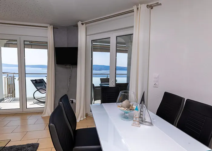 Panorama 公寓 茨里克韦尼察